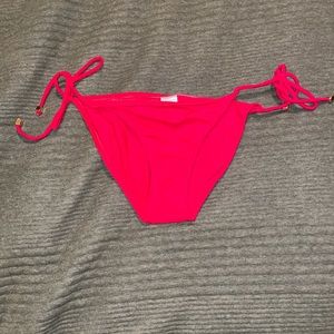 Low rise string bikini bottom